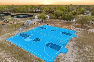 1908 River Crossing Dr, Valrico, FL 33596 - Photo 49