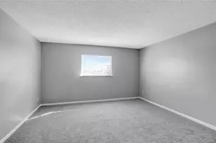 709 Russell Ln, Brandon, FL 33510 - Photo 21