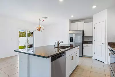 12709 Maple Bonsai Drive, Riverview, FL 33579 - Photo 9