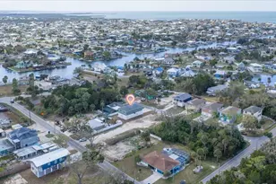 5050 Oak Leaf Ln, Hernando Beach, FL 34607 - Photo 39