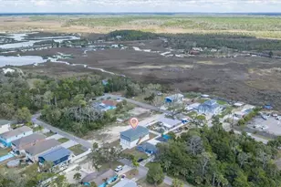 5050 Oak Leaf Ln, Hernando Beach, FL 34607 - Photo 35