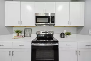 2509 Victorious Fls Ave, Plant City, FL 33565 - Photo 15