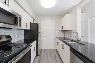 3274 Haviland Ct, Palm Harbor, FL 34684 - Photo 17