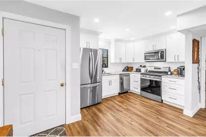 5920 80th Street N #404, Saint Petersburg, FL 33709 - Photo 3