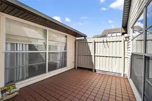 7041 Silvermill Dr, Tampa, FL 33635 - Photo 39