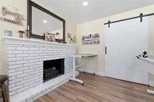 12721 Carte Dr, Tampa, FL 33618 - Photo 17