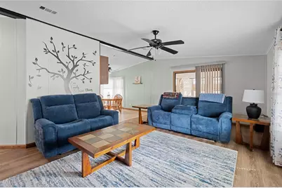 7039 Siesta Street, Zephyrhills, FL 33541 - Photo 11