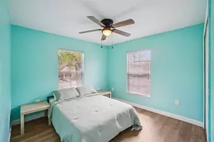 12937 Trade Port Pl, Riverview, FL 33579 - Photo 17