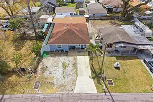 2706 W Powhatan Ave, Tampa, FL 33614 - Photo 11