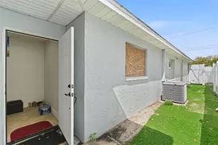 2706 W Powhatan Ave, Tampa, FL 33614 - Photo 21