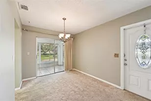 2216 Grenadier Dr, Sun City Center, FL 33573 - Photo 9