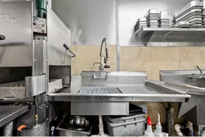 7390 Shoal Line Boulevard, Weeki Wachee, FL 34607 - Photo 25