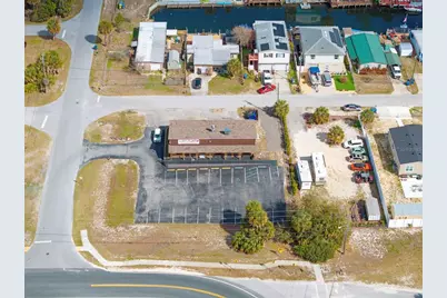 7390 Shoal Line Boulevard, Weeki Wachee, FL 34607 - Photo 13