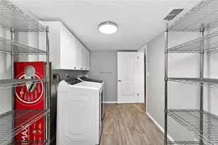 6190 80th St N, Saint Petersburg, FL 33709 - Photo 21