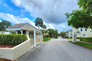 90 S Highland Ave, Tarpon Springs, FL 34689 - Photo 3