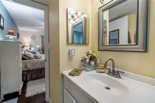 90 S Highland Ave, Tarpon Springs, FL 34689 - Photo 25