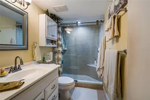 90 S Highland Ave, Tarpon Springs, FL 34689 - Photo 23