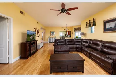 12033 Gandy Boulevard N #151, Saint Petersburg, FL 33702 - Photo 21