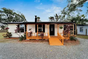 2719 N 67th St, Tampa, FL 33619 - Photo 1