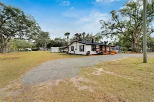 2719 N 67th St, Tampa, FL 33619 - Photo 23