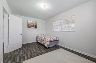 7804 N Church Ave, Tampa, FL 33614 - Photo 13