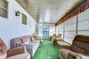 37427 Hammond Dr, Zephyrhills, FL 33541 - Photo 19