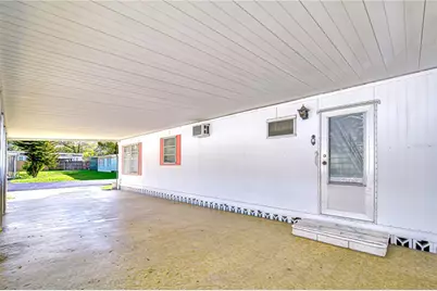 37427 Hammond Drive, Zephyrhills, FL 33541 - Photo 29