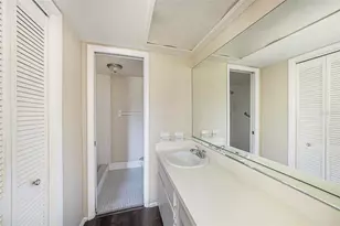 141 Lakeview Way, Oldsmar, FL 34677 - Photo 17