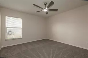 1121 Tuscanny St, Brandon, FL 33511 - Photo 9