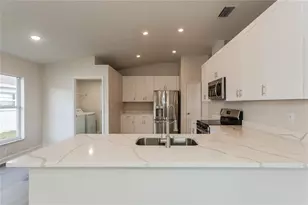 1121 Tuscanny St, Brandon, FL 33511 - Photo 7