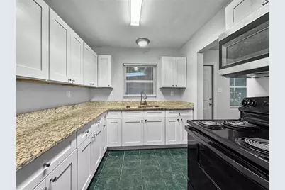 [Address not provided], Plant City, FL 33563 - Photo 7