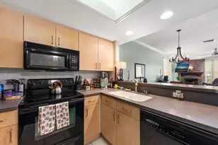 108 Brent Cir, Oldsmar, FL 34677 - Photo 5