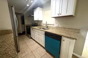 534 33rd Ave N, Saint Petersburg, FL 33704 - Photo 11