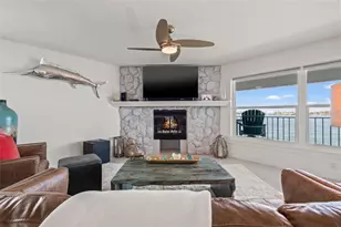 380 8th Ave N, Tierra Verde, FL 33715 - Photo 9