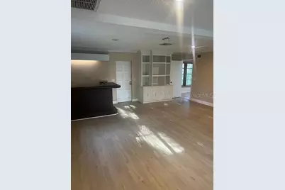 16406 Lake Byrd Drive, Tampa, FL 33618 - Photo 11