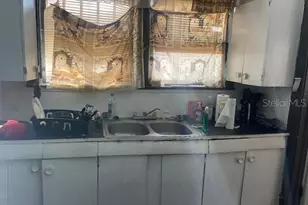 1618 20th Ave S, Saint Petersburg, FL 33712 - Photo 9