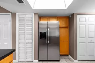 3204 Elk Ct, Brandon, FL 33511 - Photo 5