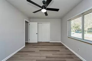 917 18th St SW, Largo, FL 33770 - Photo 15