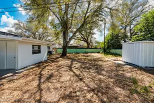 917 18th St SW, Largo, FL 33770 - Photo 27