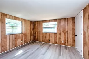 917 18th St SW, Largo, FL 33770 - Photo 21