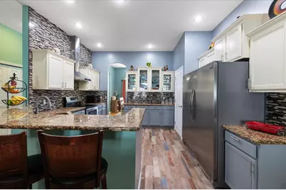 5001 44th Avenue N, Saint Petersburg, FL 33709 - Photo 9