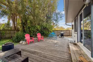 2120 Coronada Way S, Saint Petersburg, FL 33712 - Photo 51
