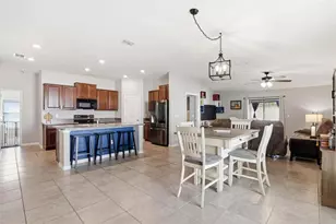 6637 Wagon Trail St, Zephyrhills, FL 33541 - Photo 9