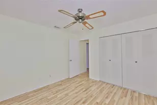 2020 Hullhouse Dr, Sun City Center, FL 33573 - Photo 19