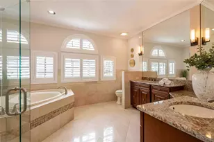 18724 Wimbledon Cir, Lutz, FL 33558 - Photo 25