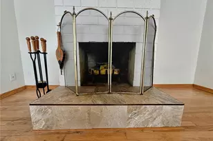 8023 Country Club Rd N, Saint Petersburg, FL 33710 - Photo 17