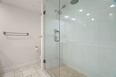 4 Belleview Boulevard #108, Belleair, FL 33756 - Photo 17