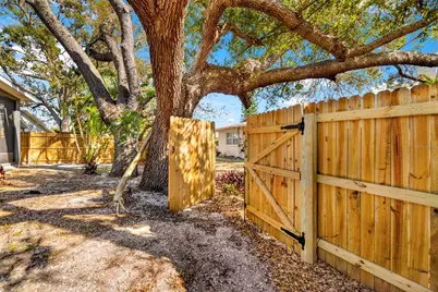 131 Pennsylvania Avenue, Palm Harbor, FL 34683 - Photo 43