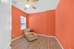 131 Pennsylvania Ave, Palm Harbor, FL 34683 - Photo 13
