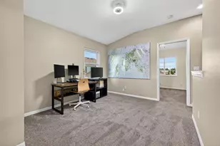 6400 46th Ave N, Kenneth City, FL 33709 - Photo 27